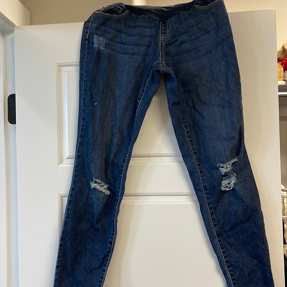 Jessica Simpson Maternity Jeans